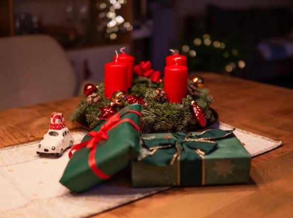 Yule Spice Frosted Glass Candle #021