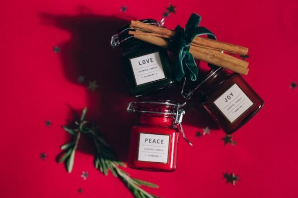 Snowy Pine Classic Candle #043